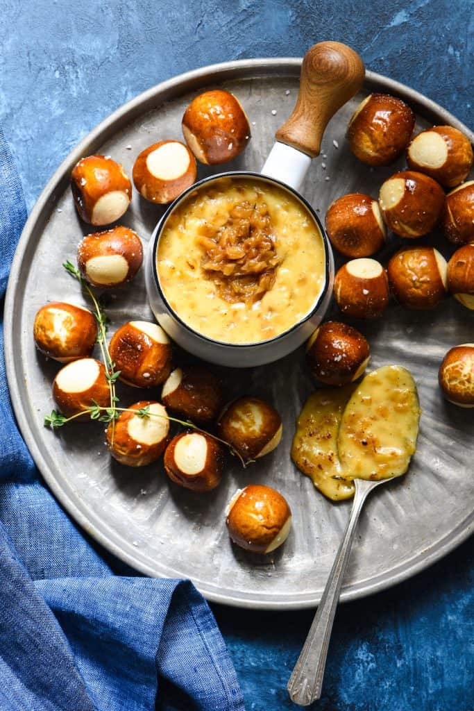 13 festive cheese fondues